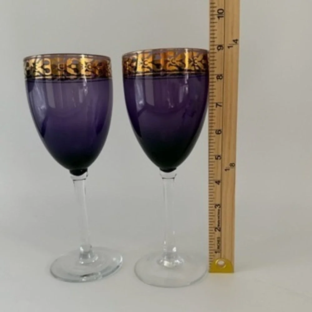 Pier 1 Vintage Amethyst Purple Wine Glasses with Gold Encrusted Rim‎ Set of 2